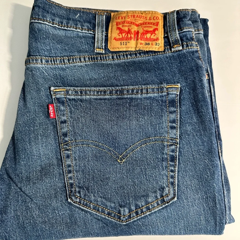 Levi's 511 Jeans in Deep Blue 38 x 32 NWT - Picture 4 of 6